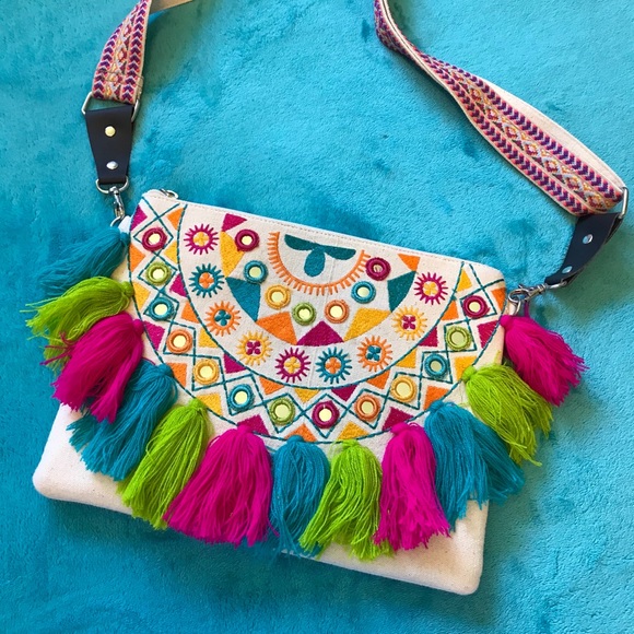 NEW gorgeous boho purse w. removable strap - Picture 2 of 11
